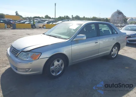 2004 Toyota Avalon Xl/Xls z USA, uszkodzony, nr VIN 4T1BF28B74U348526